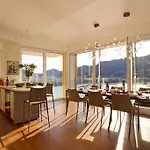 Executive Penthouse Sleeps 5 By Italian Apartment *
