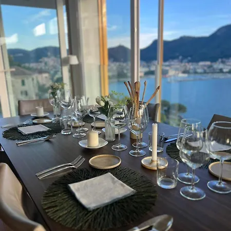 Executive Penthouse Sleeps 5 By Italian Côme