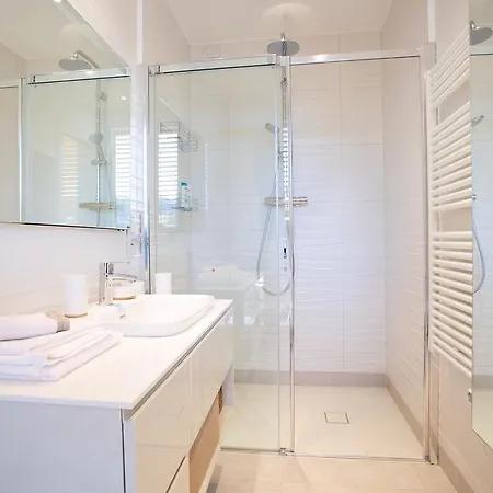 Daire Executive Penthouse Sleeps 5 By Italian